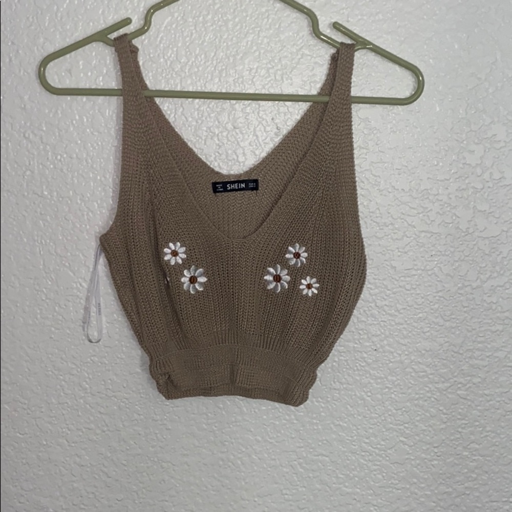 crop top
